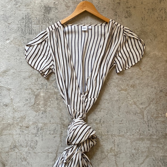 GAP Size XS Neutral Striped Maxi Dress - Picture 3 of 3